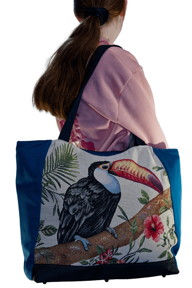  Grand sac artisanal Toucan – L’exotisme au service de votre quotidien